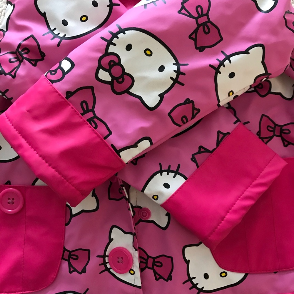 Pink rain jacket - Picture 5 of 5